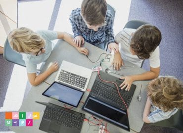 چرا کودکان باید برنامه‌نویسی یاد بگیرند؟