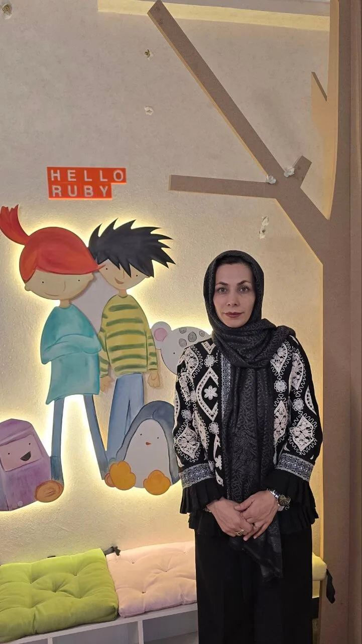 mahta pirhayati - teacehr